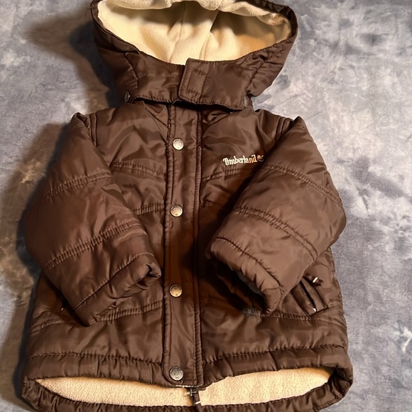🥳 Host Pick 🥳 - Timberland Kids Parks Snap Front Removable Hood Jacket size 12M - Picture 6 of 16